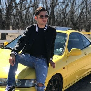 Meet your Posher, Conrad